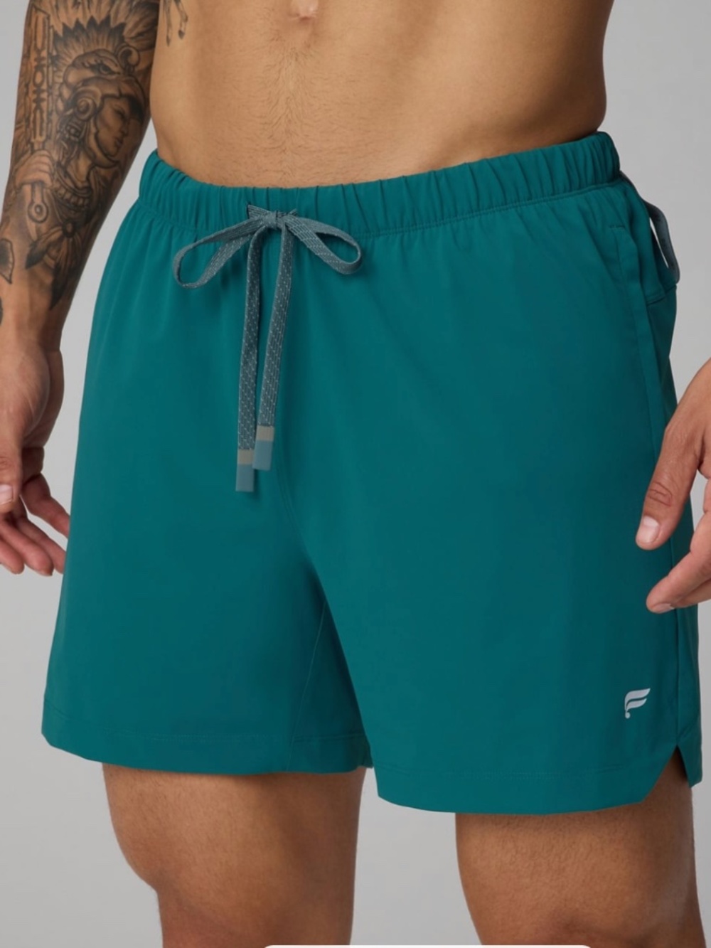 Fabletics Men’s Lined The One Short 5 Inch Green Abyss Size Medium